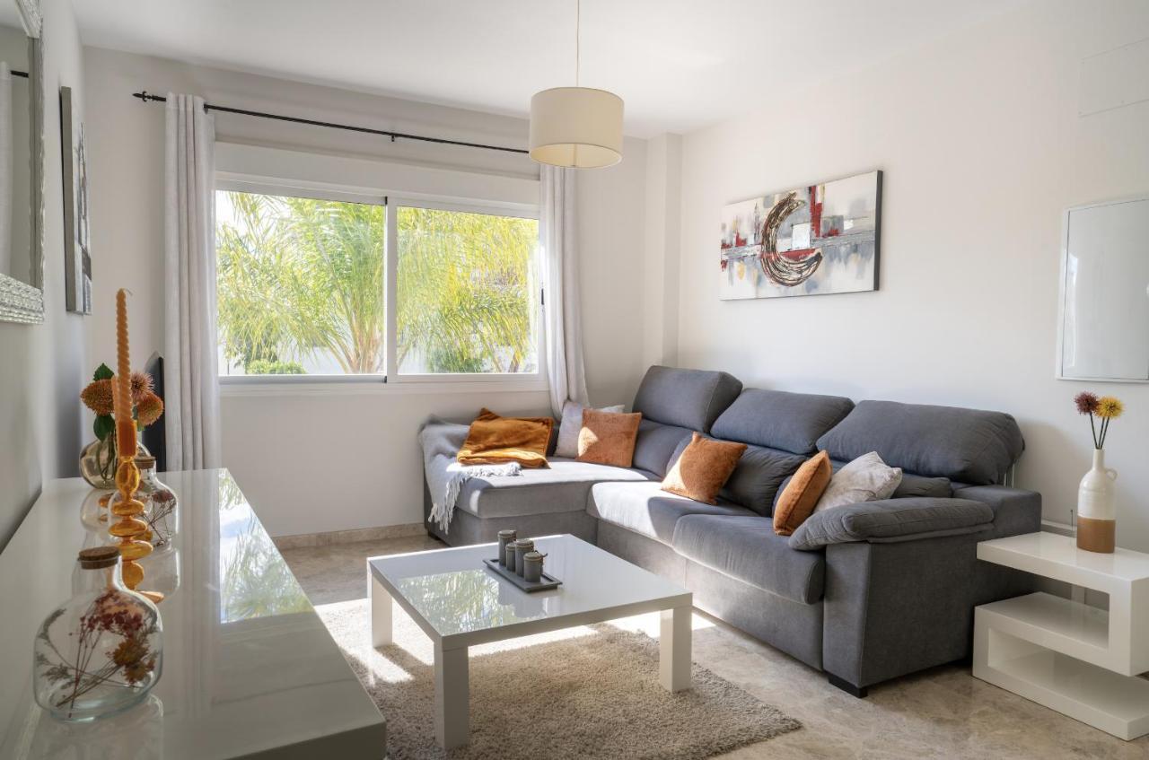 2Bdr Penthouse, Los Naranjos, W/Pool, 2Km P.Banus Marbella Exterior foto