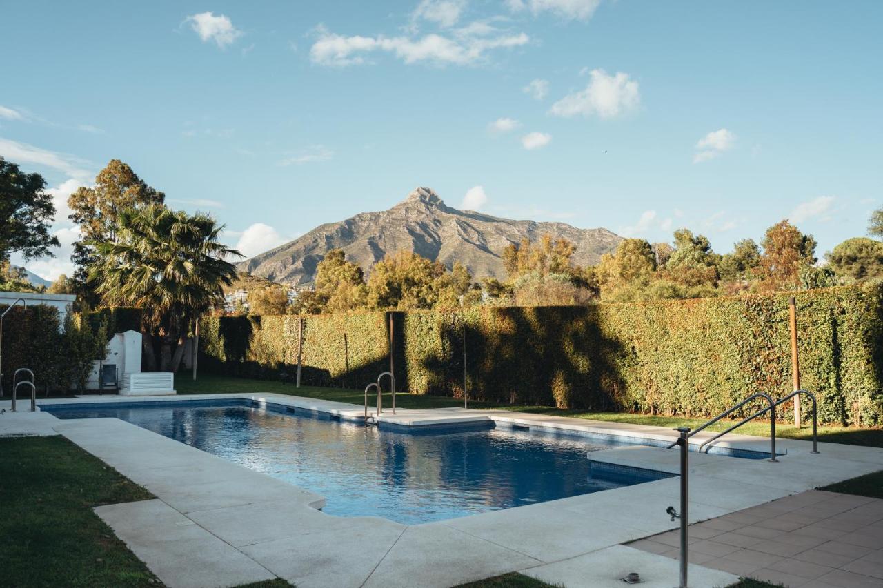 2Bdr Penthouse, Los Naranjos, W/Pool, 2Km P.Banus Marbella Exterior foto